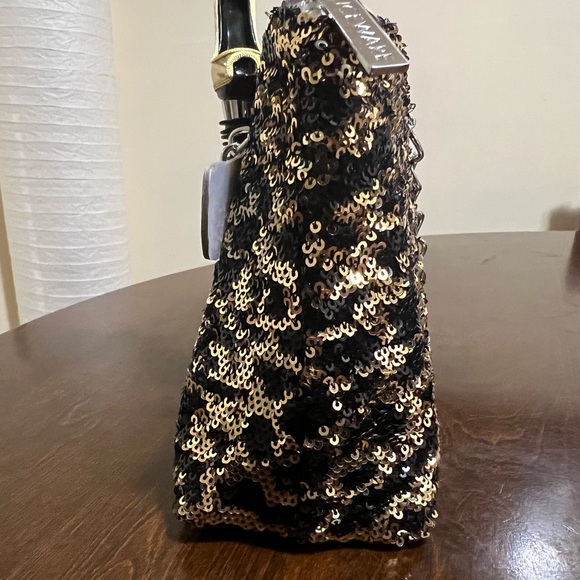 ICE WEAR Insulated Wine Sequined Clutch Bag - Picture 7 of 12